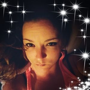 Meet your Posher, Nikki